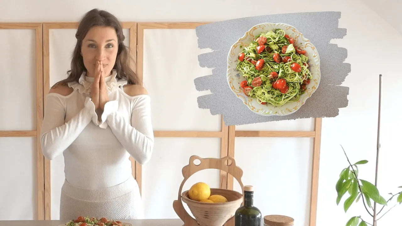 HEALING FOOD - Zucchini Noodles | Raw Food